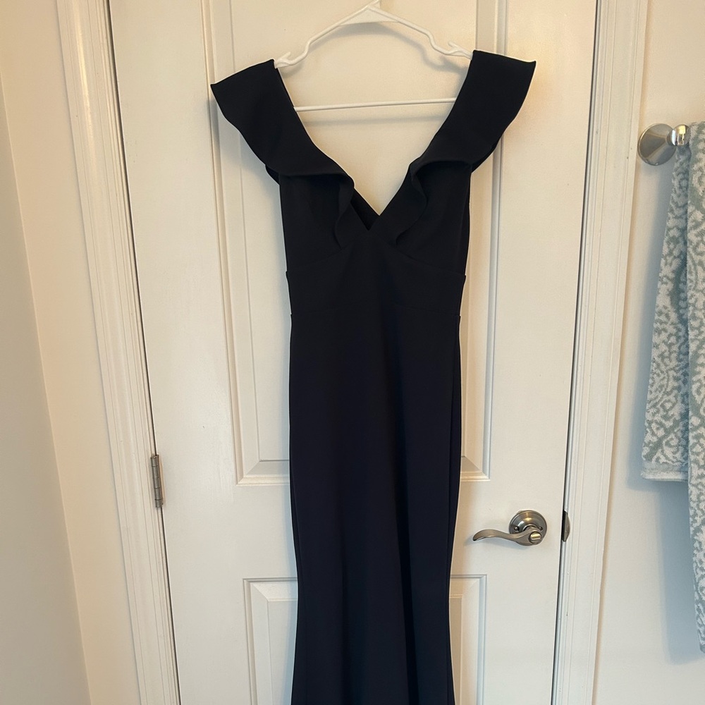 Navy Blue, Floor length gown, Lulu’s, worn once!